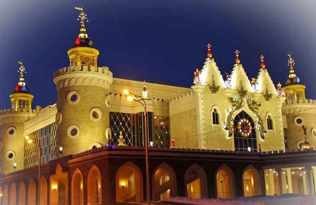 에키야트 인형극장 여름 꽃 축제