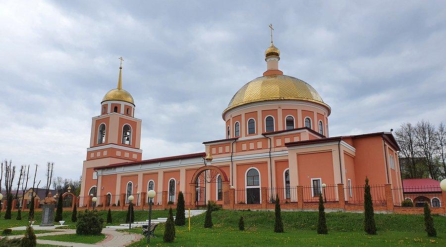 ⛪ 알렉산드로프스키 성당 (알렉산드롭스키 코스텔)