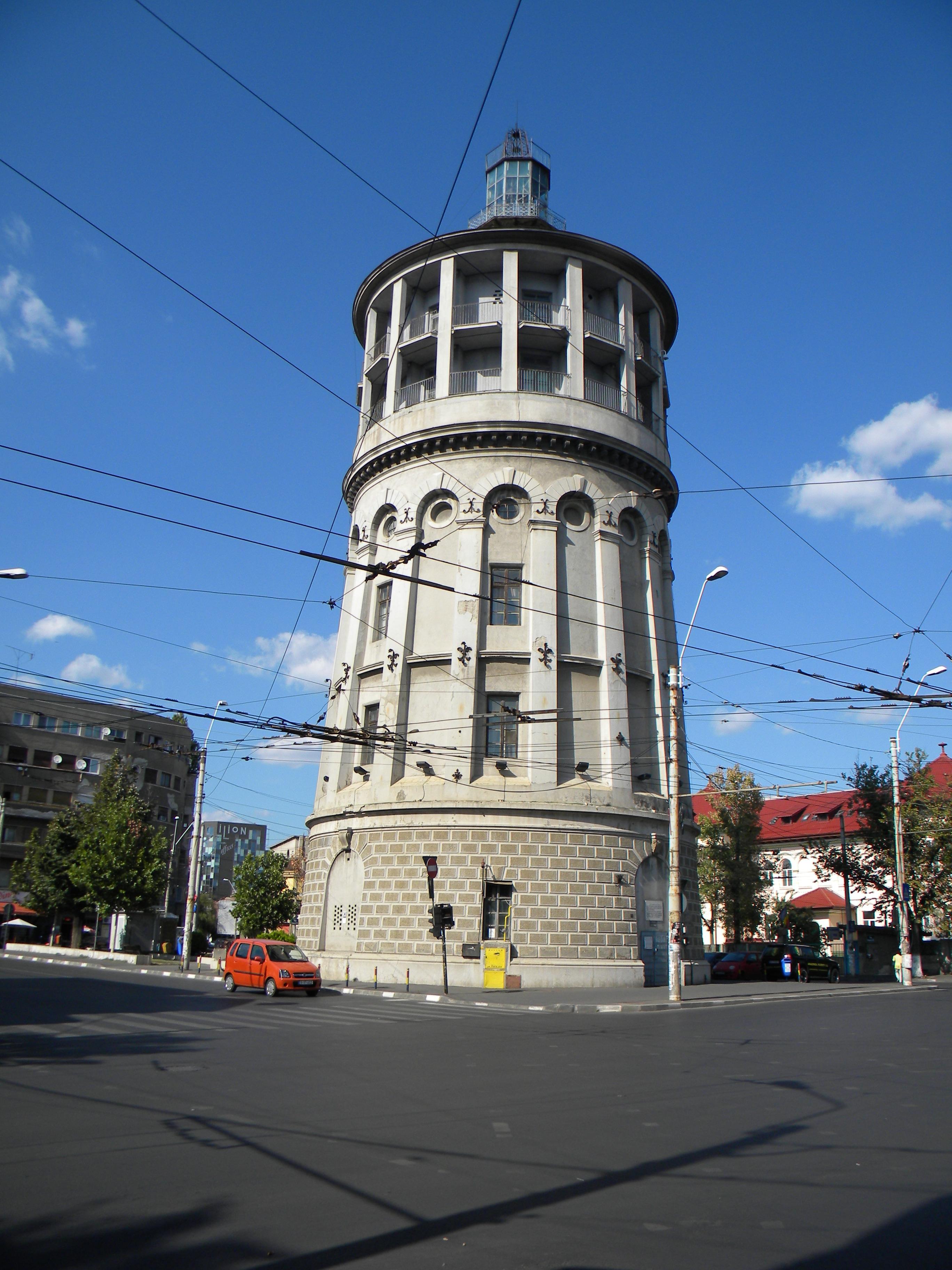 🏛️ 불의 탑 (포이쇼룰 데 폭)