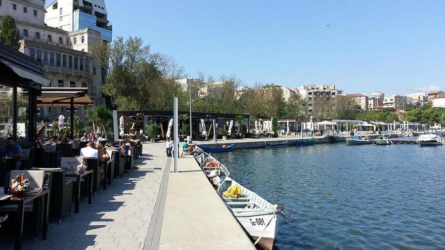 ⚓ 토미스 관광 항구 (포르툴 투리스틱 토미스)