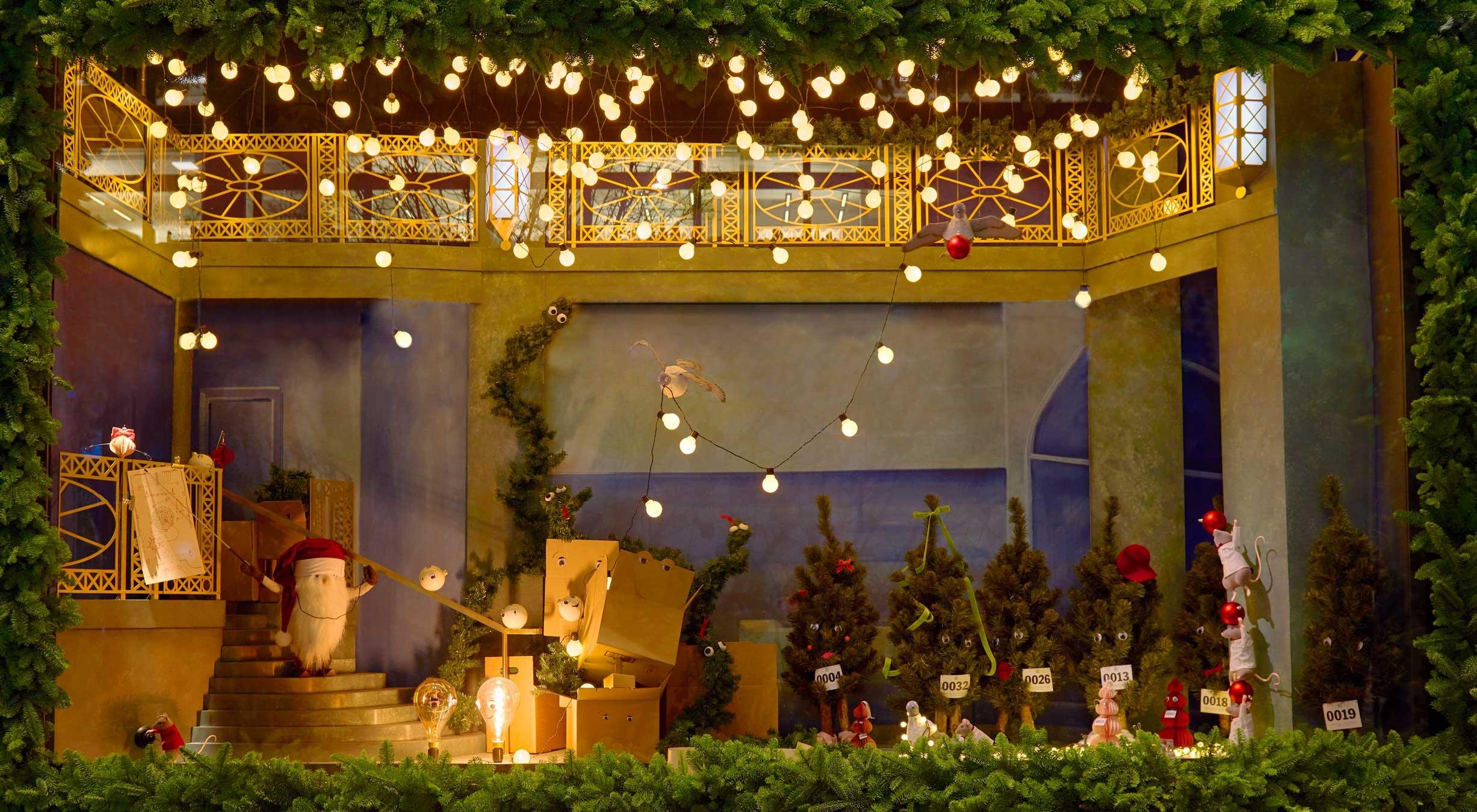 NK 스톡홀름의 크리스마스 시즌 장식