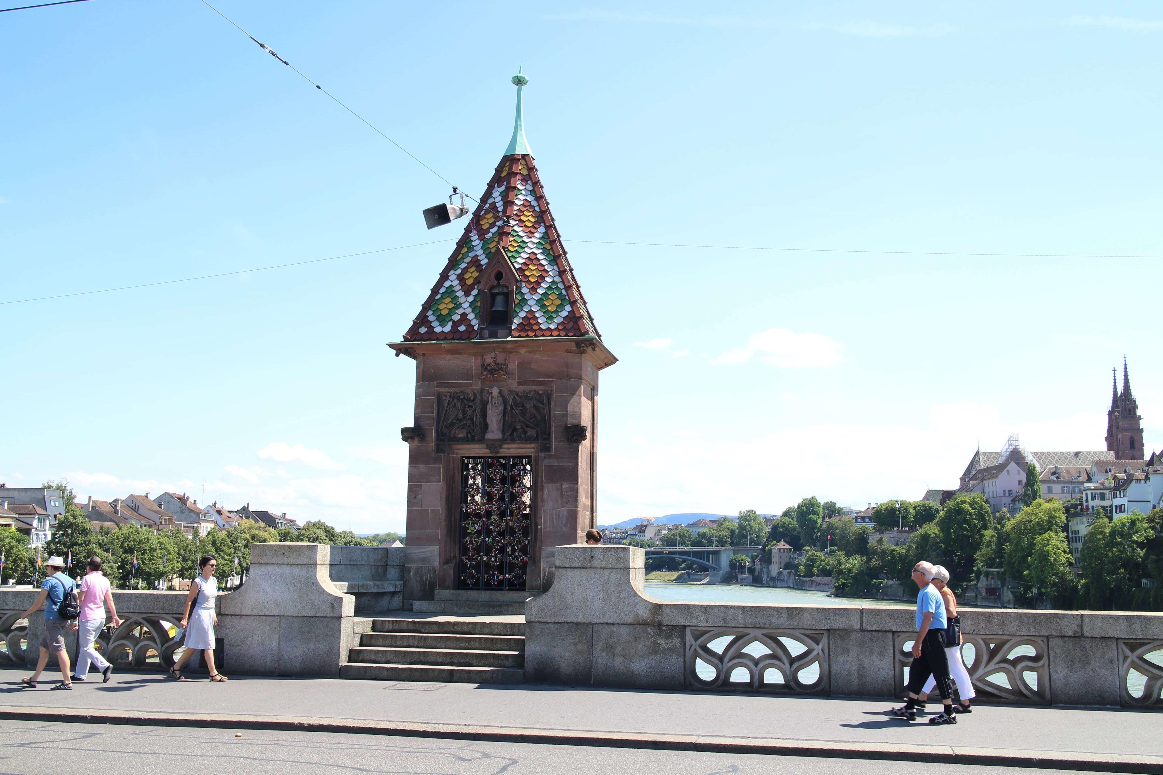 케펠리요흐(Käppelijoch)와 함께 담는 다리 풍경