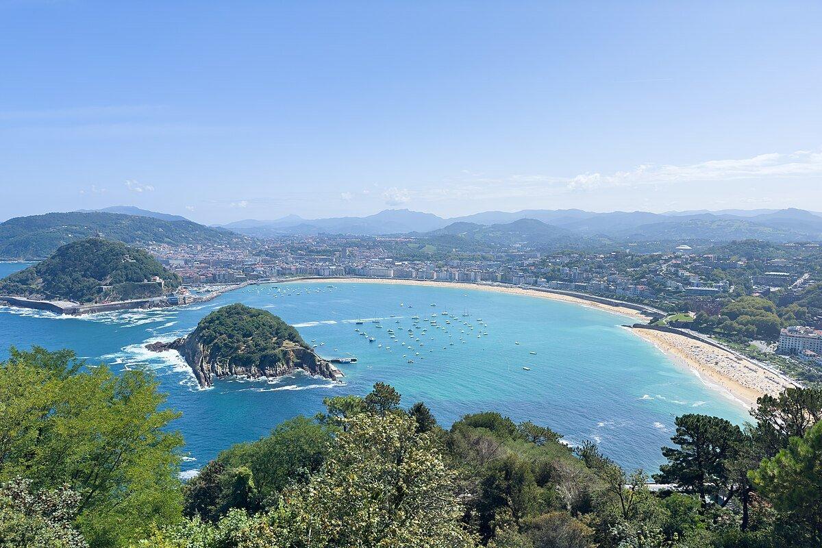 🏖️ 라 콘차 해변