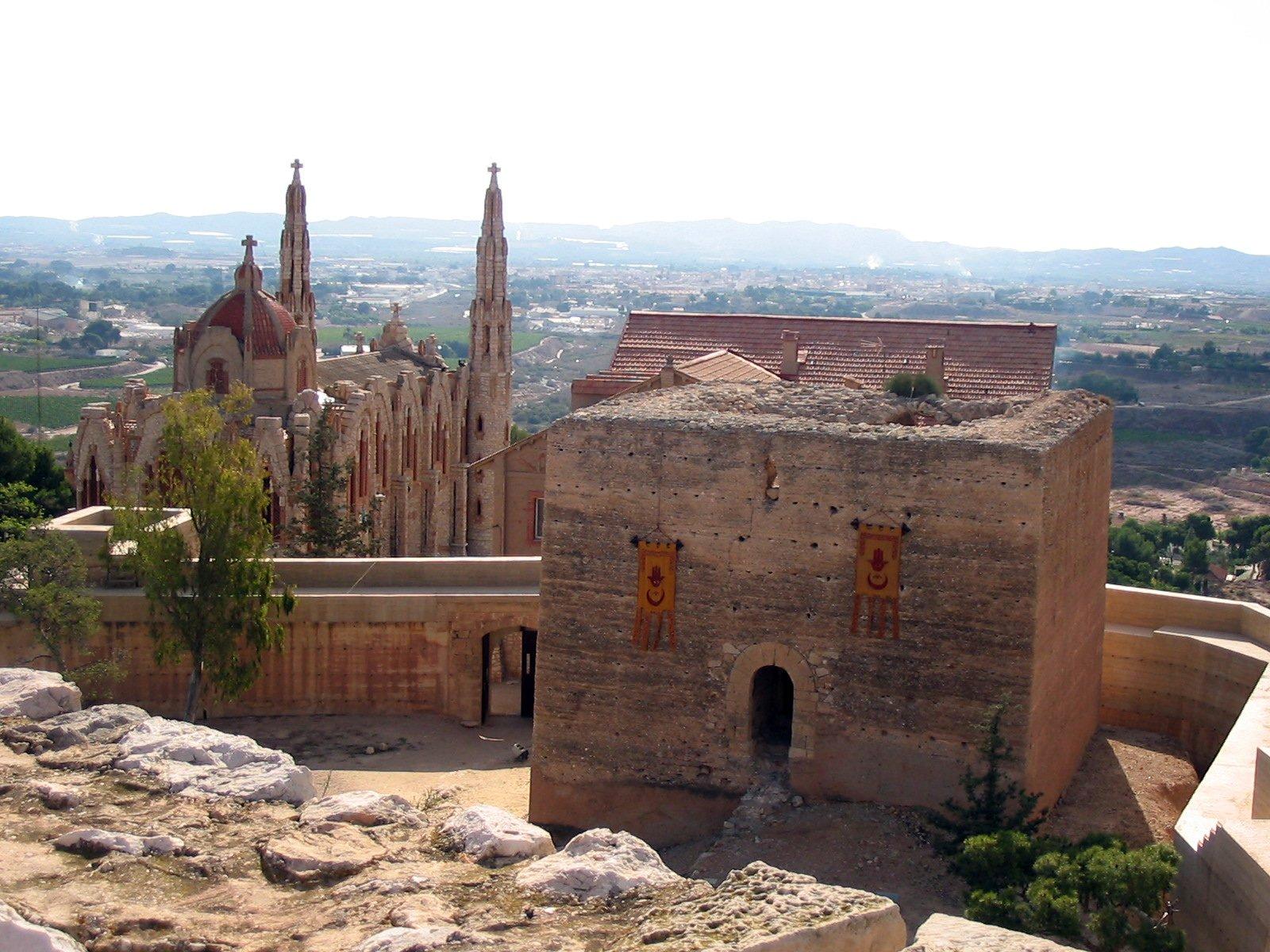 🏰 라 몰라 성(카스티요 데 라 몰라)