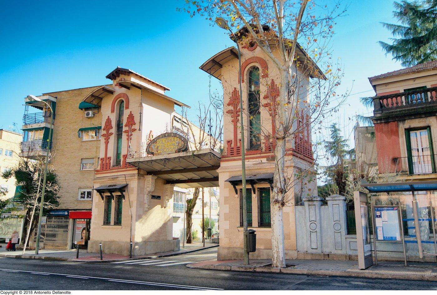 🏛️ 언론인 마을(콜로니아 데 라 프렌사)