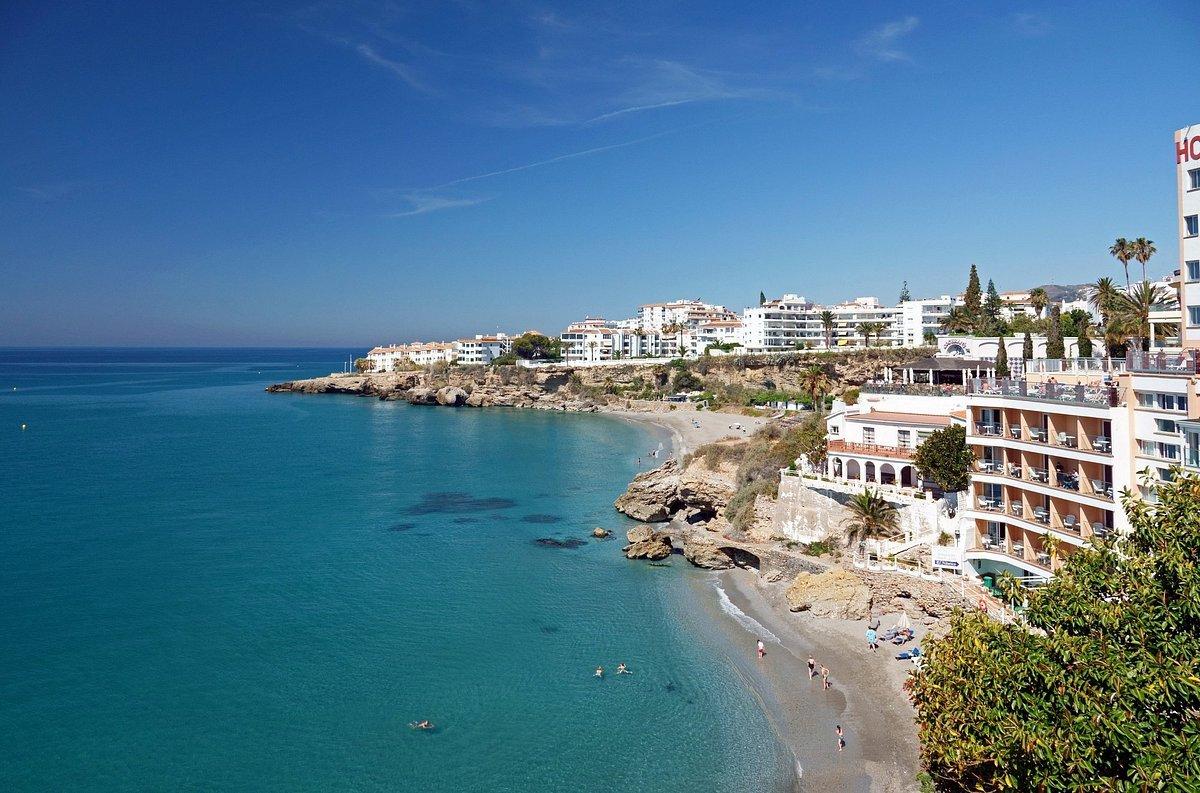 🏖️ 엘 살롱 해변 (Playa el Salón)