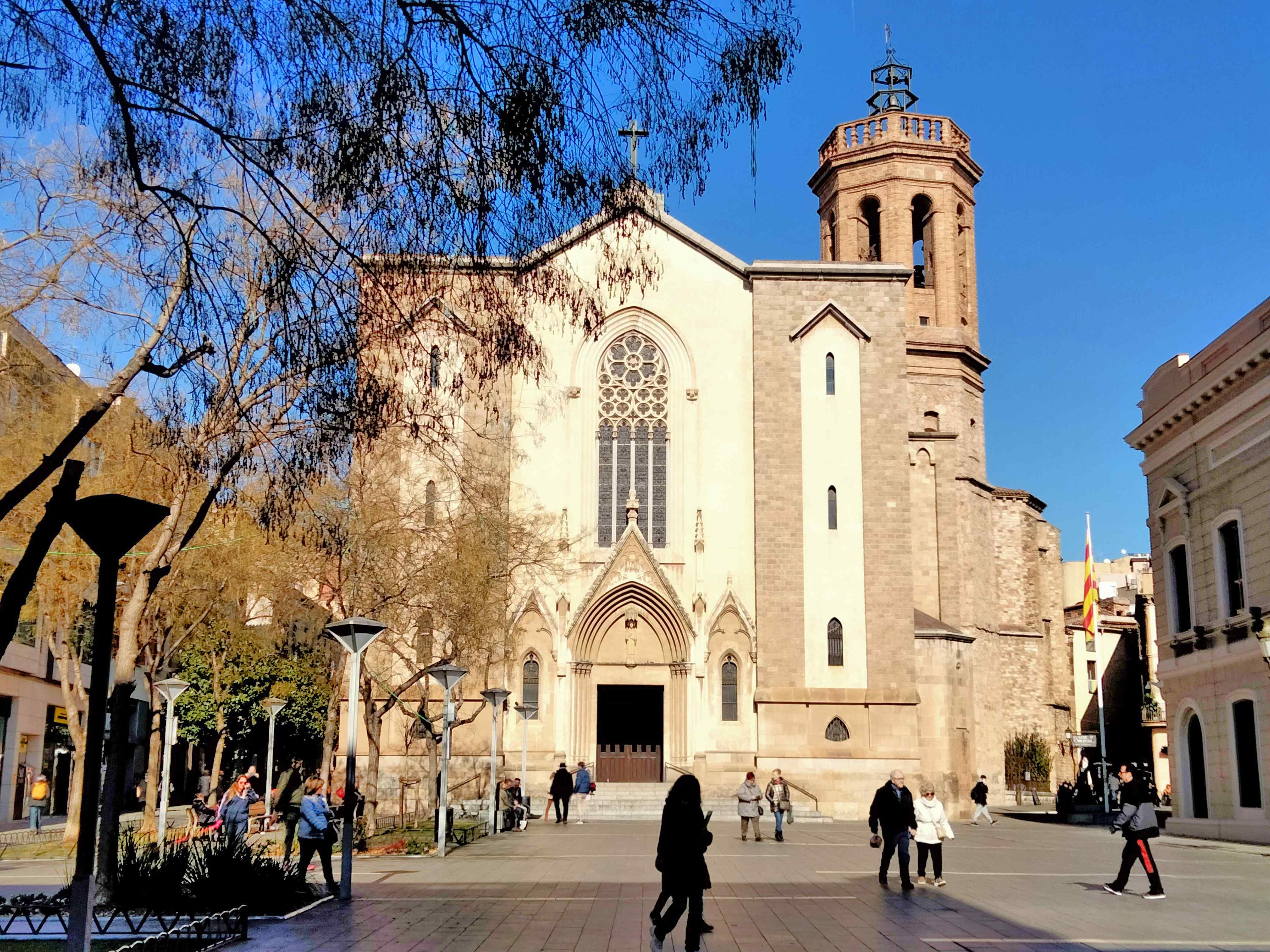 ⛪️ 산 펠릭스 성당 (파로키아 산트 펠릭스 데 사바델)