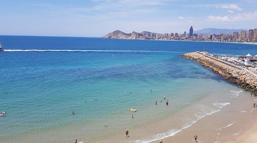 🏖️ 말 파스 해변 (플라야 데 말 파스)