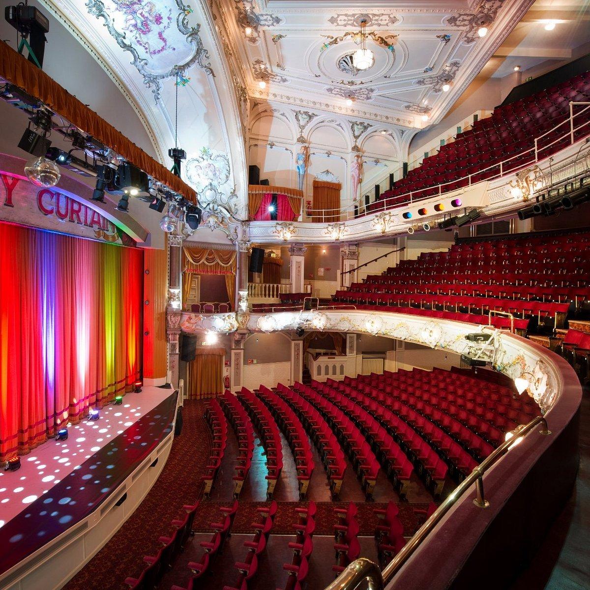 🎭 파빌리온 극장