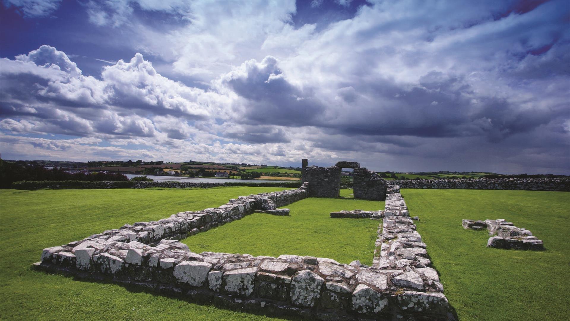 🏰 넨드럼 수도원 유적