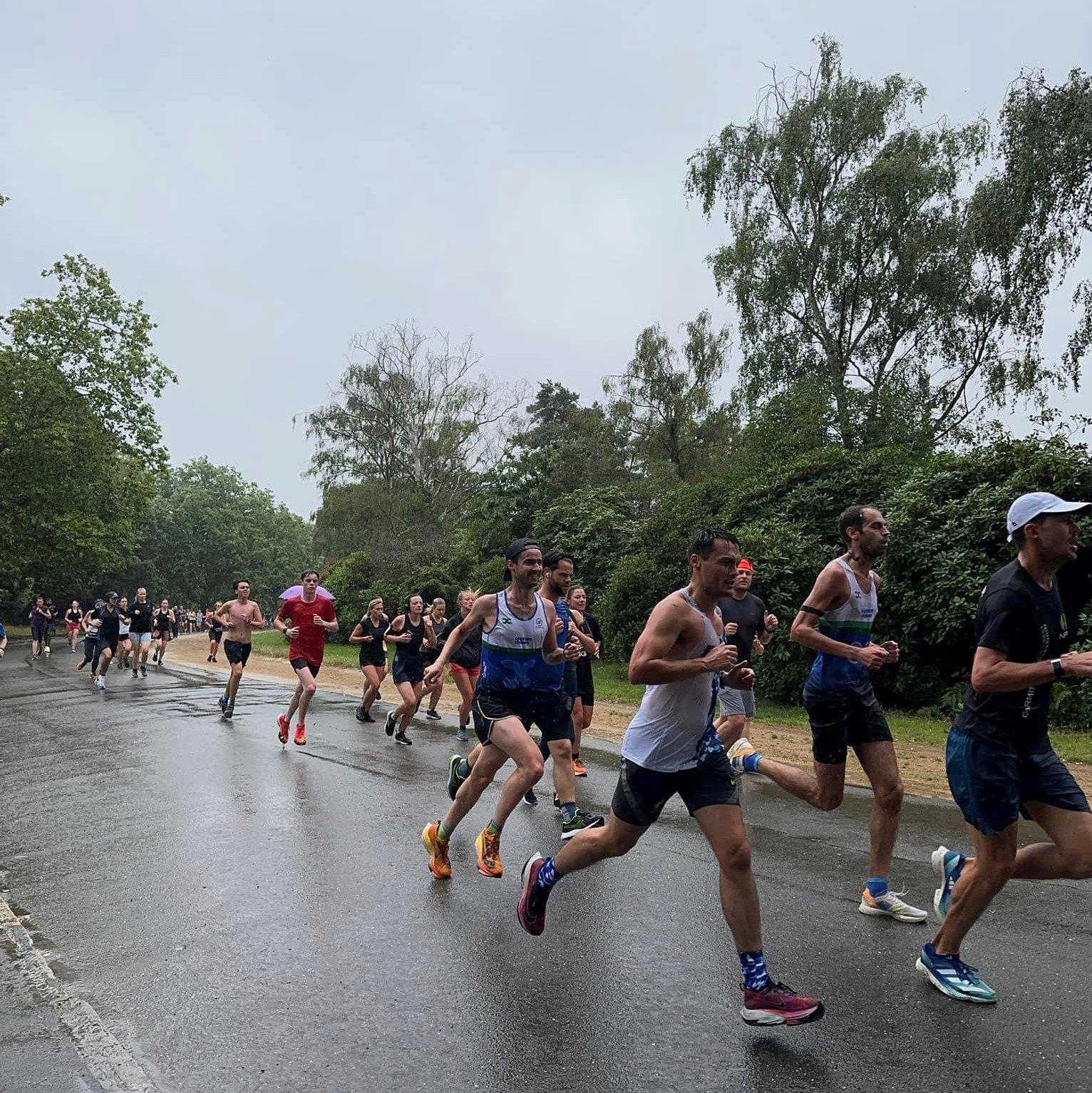 덜위치 파크런 참가자들