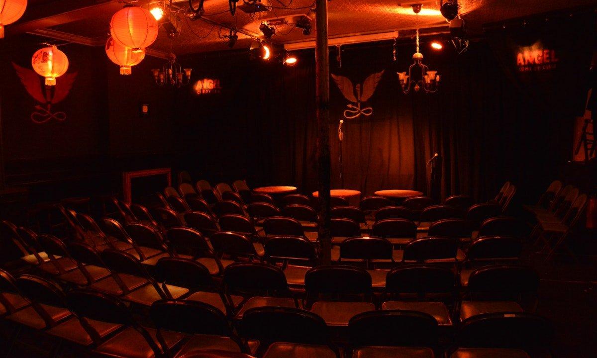 🎤 엔젤 코미디 앳 캠든 헤드 (Angel Comedy at The Camden Head)