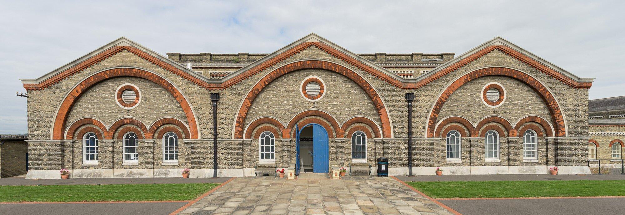 펌프장 건물 외부 전경