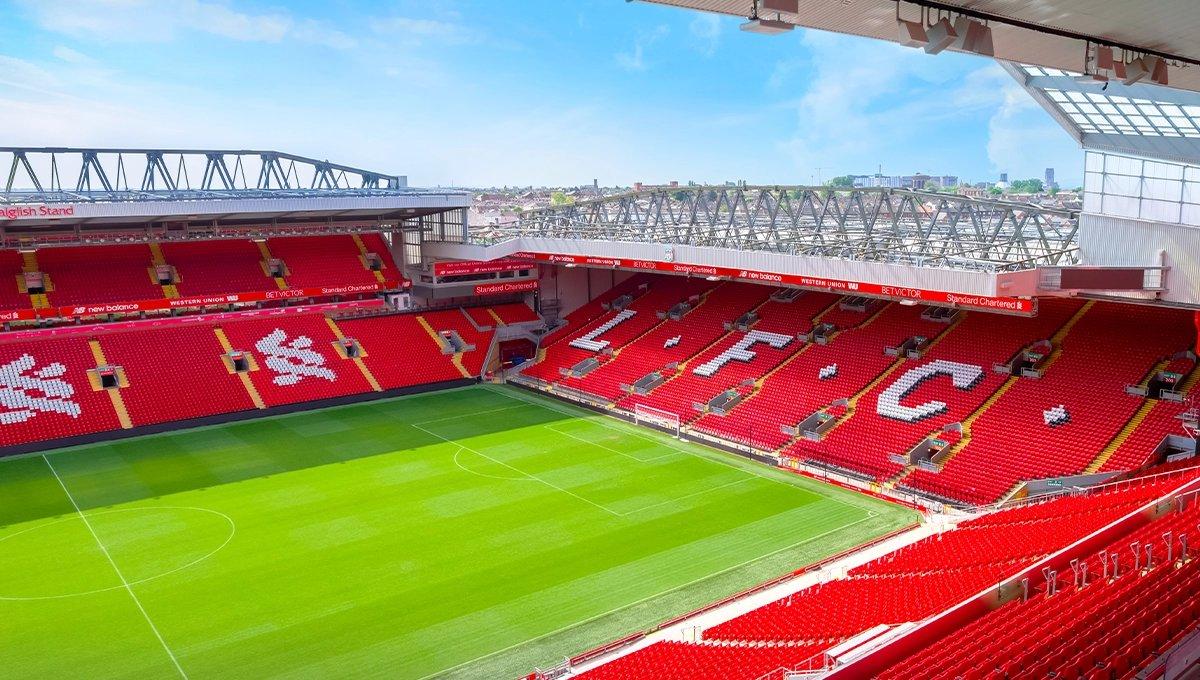 🏟️ 안필드 (Anfield)