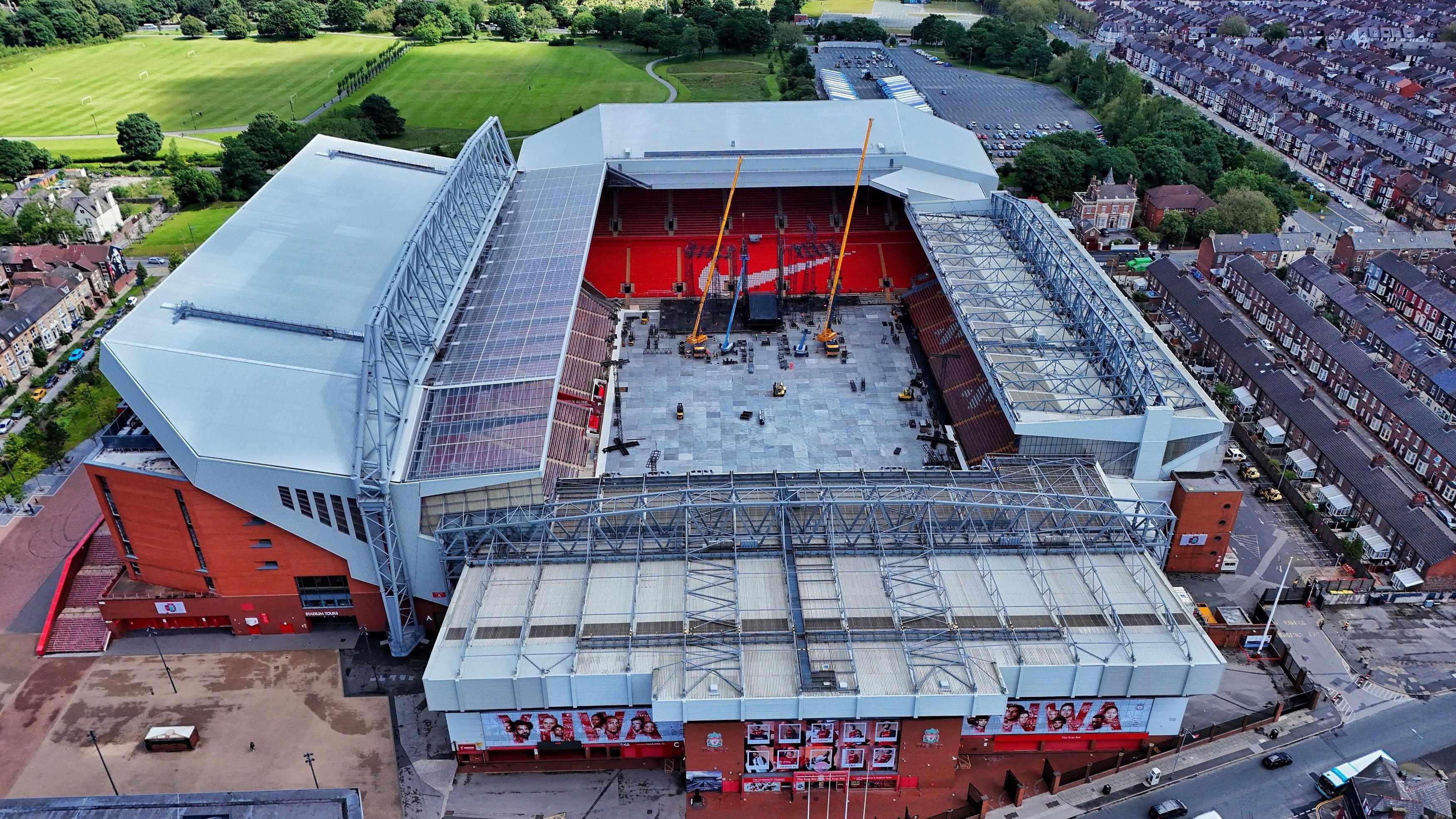 테일러 스위프트 안필드 공연