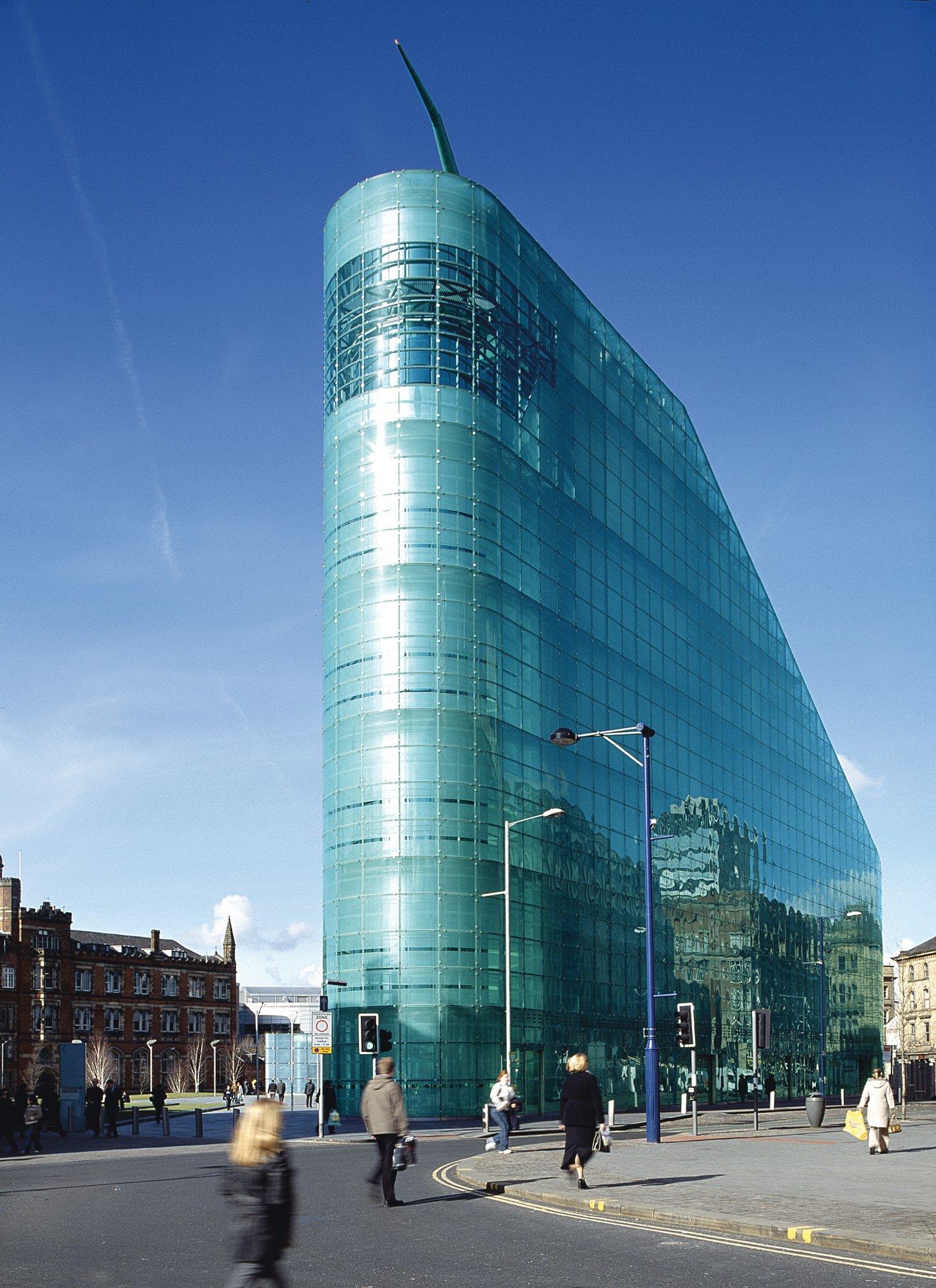 어비스(Urbis) 건물 외부