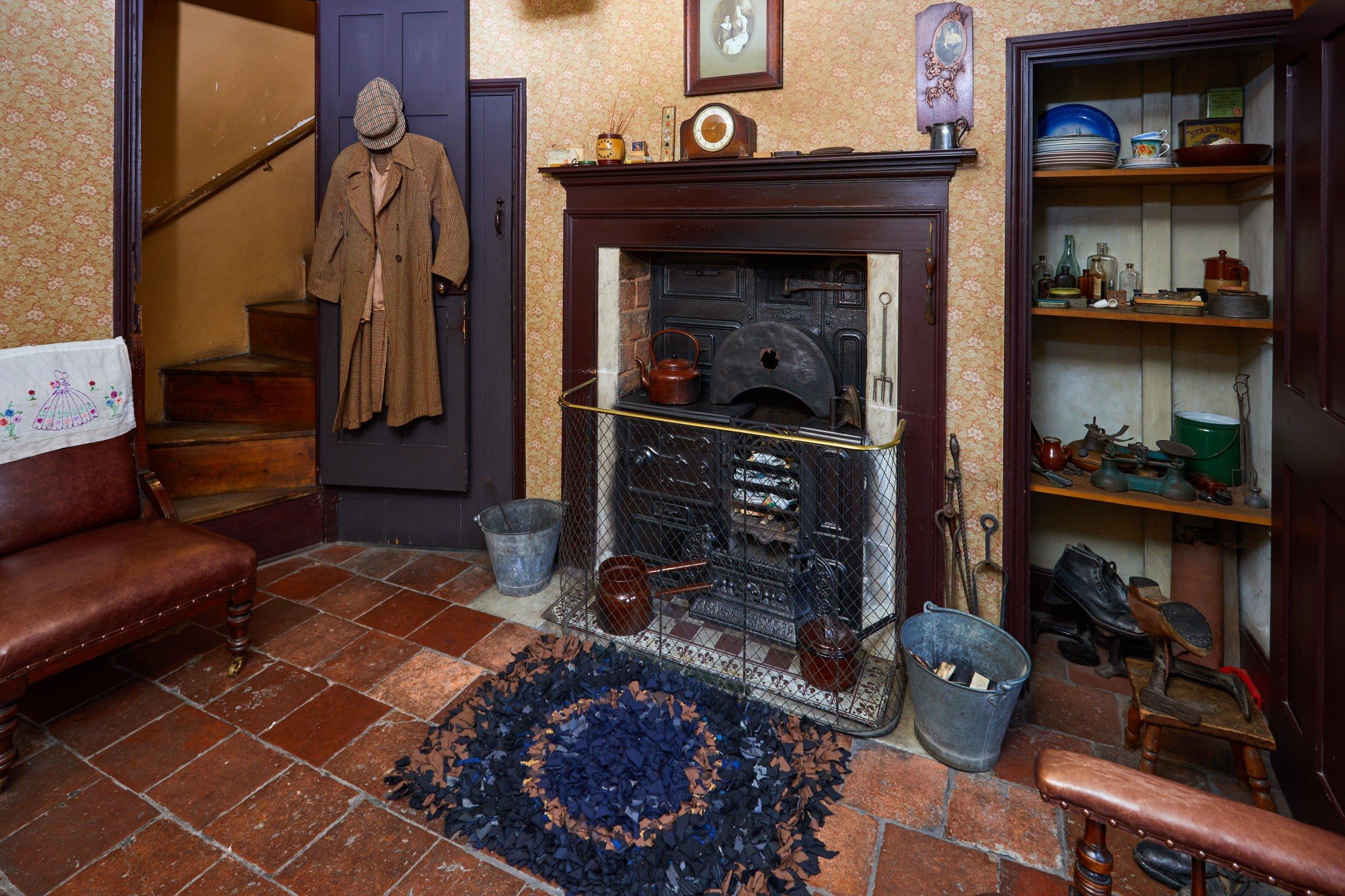 각 시대별 복원 가옥 내부