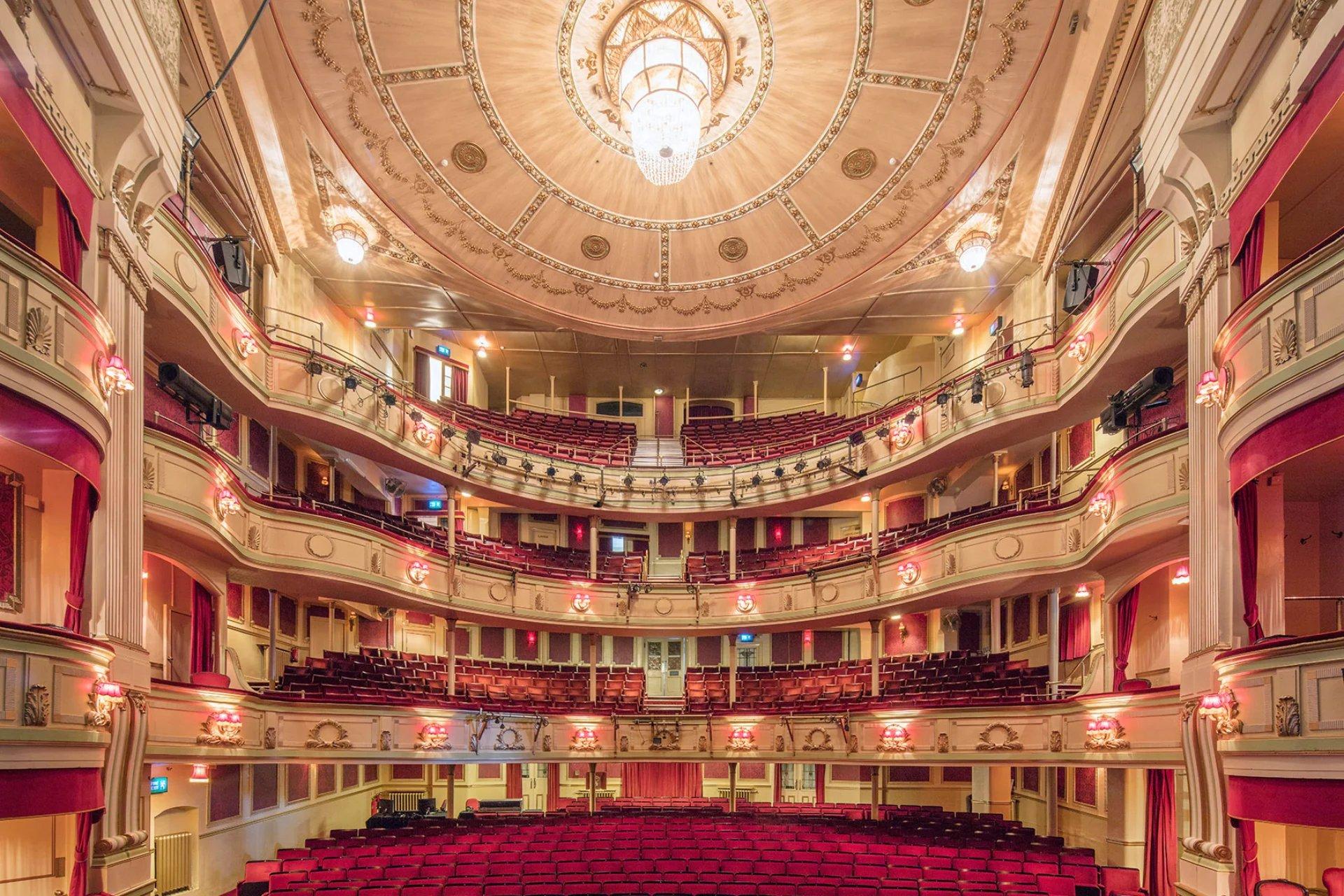 브라이턴 페스티벌 포스터