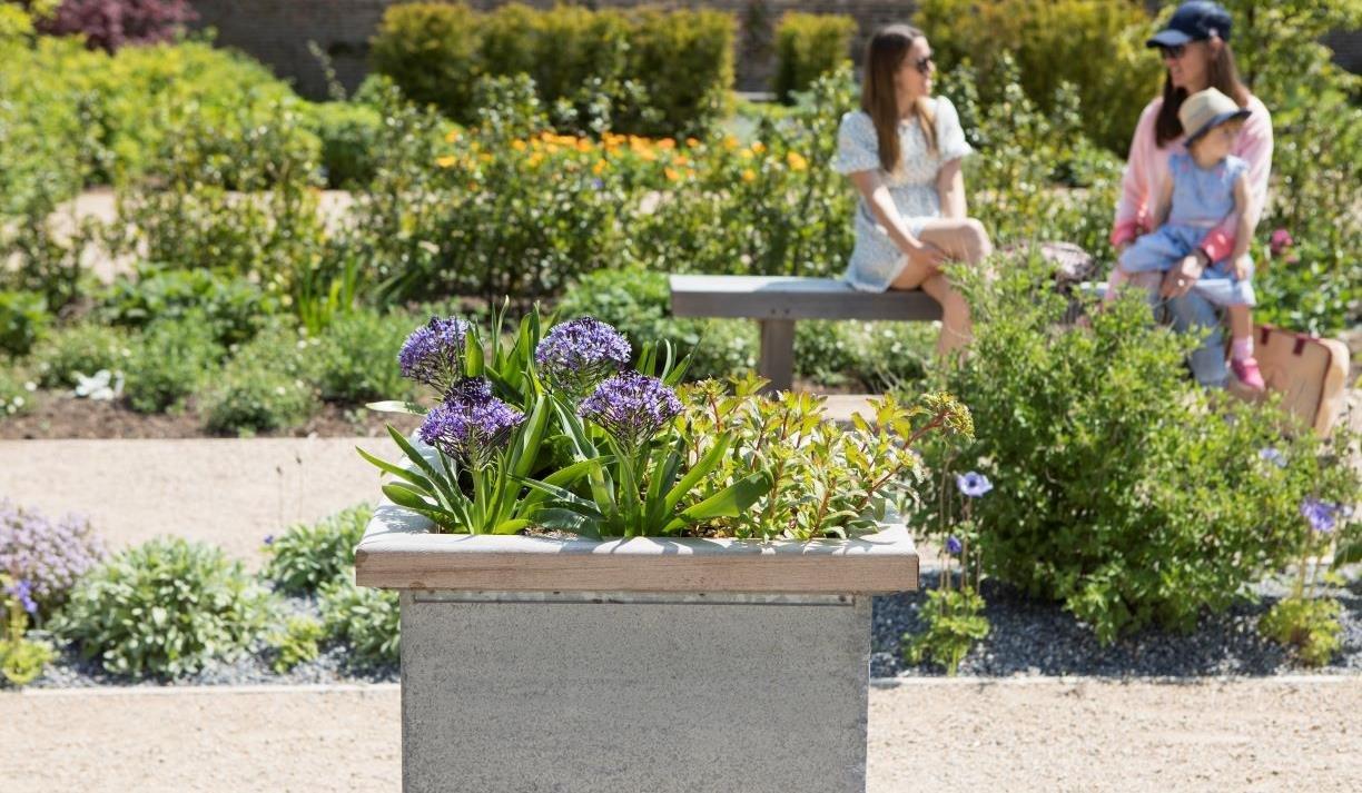 계절별 테마 정원