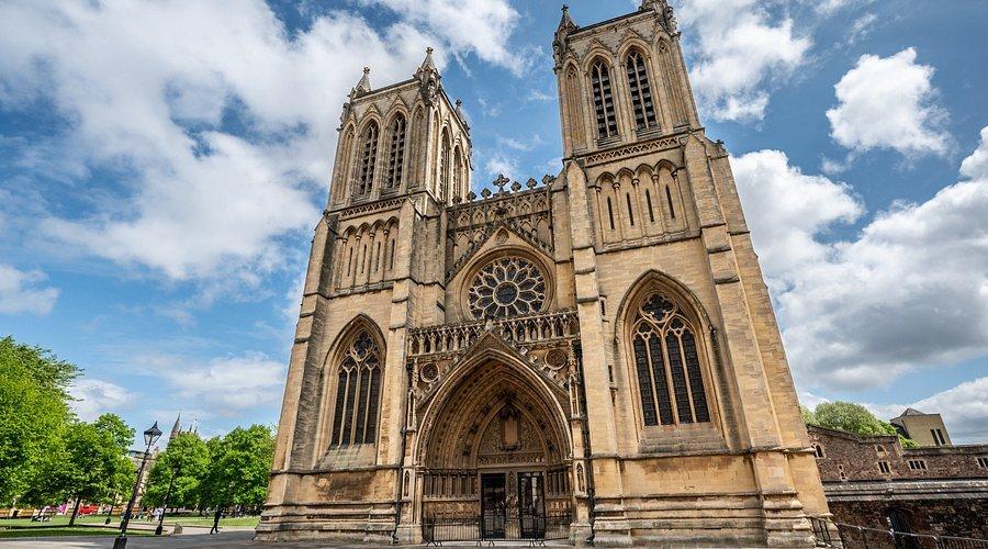 ⛪ 브리스톨 대성당