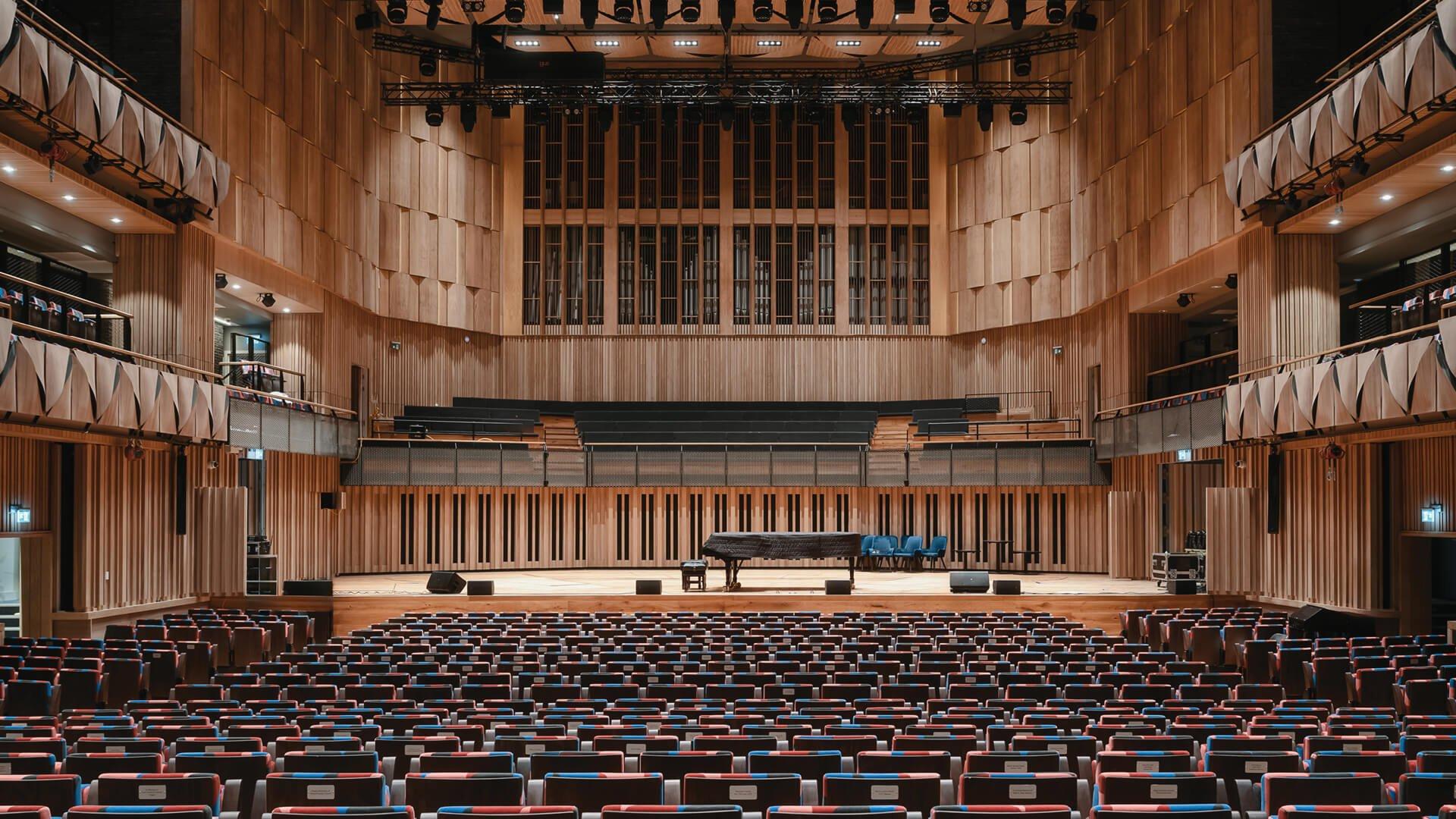 🎵 브리스톨 비컨(Bristol Beacon)