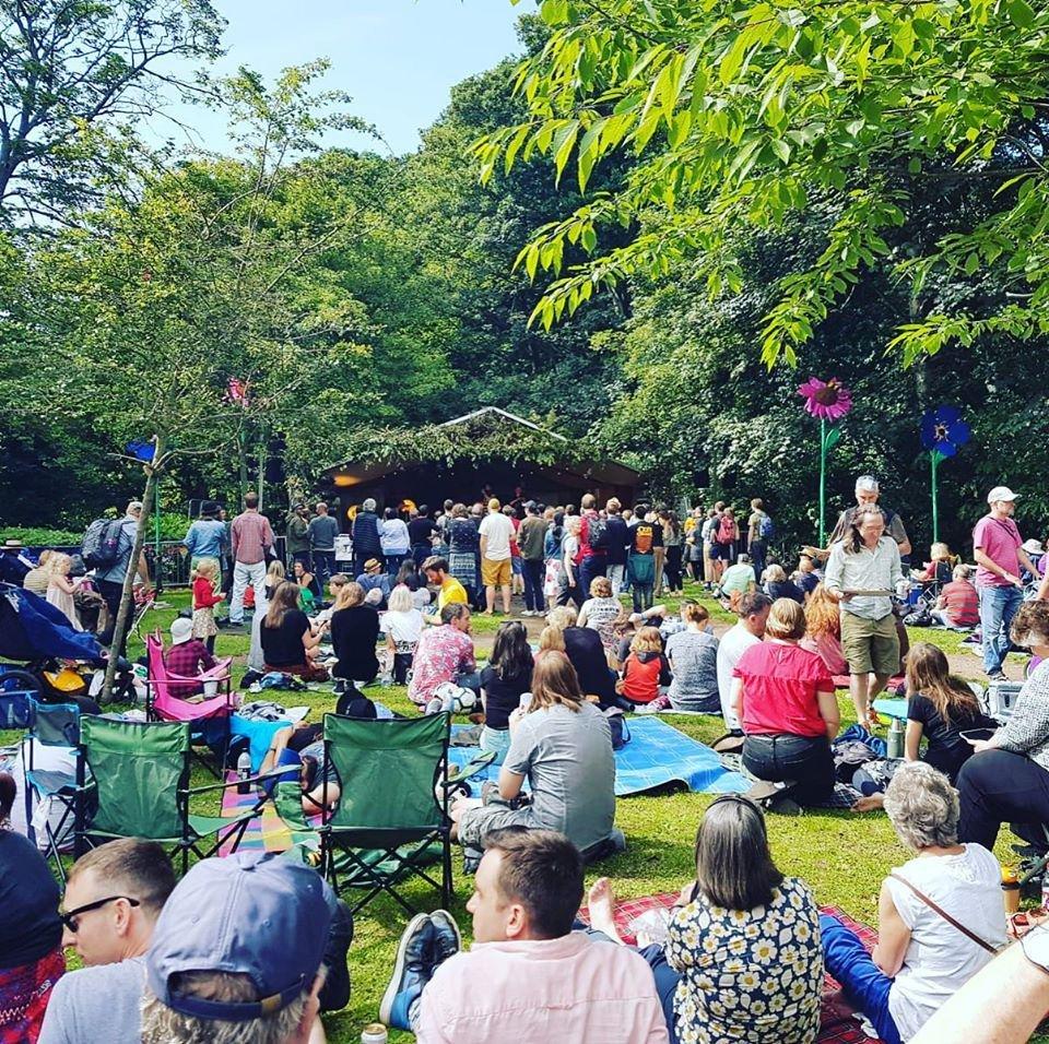 포크 인 더 포레스트 음악 축제