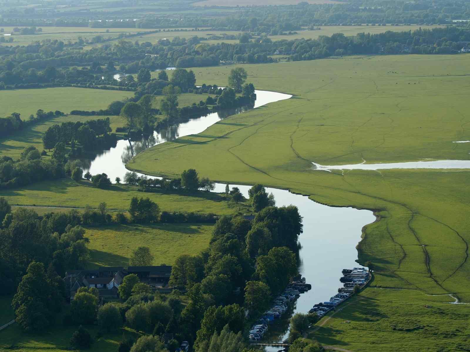 🏞️ 포트 메도우 (Port Meadow)