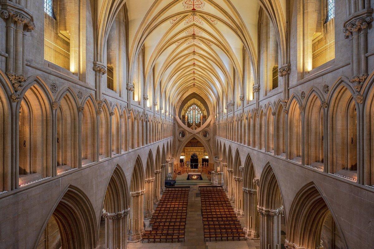 ⛪ 웰스 대성당 (Wells Cathedral)