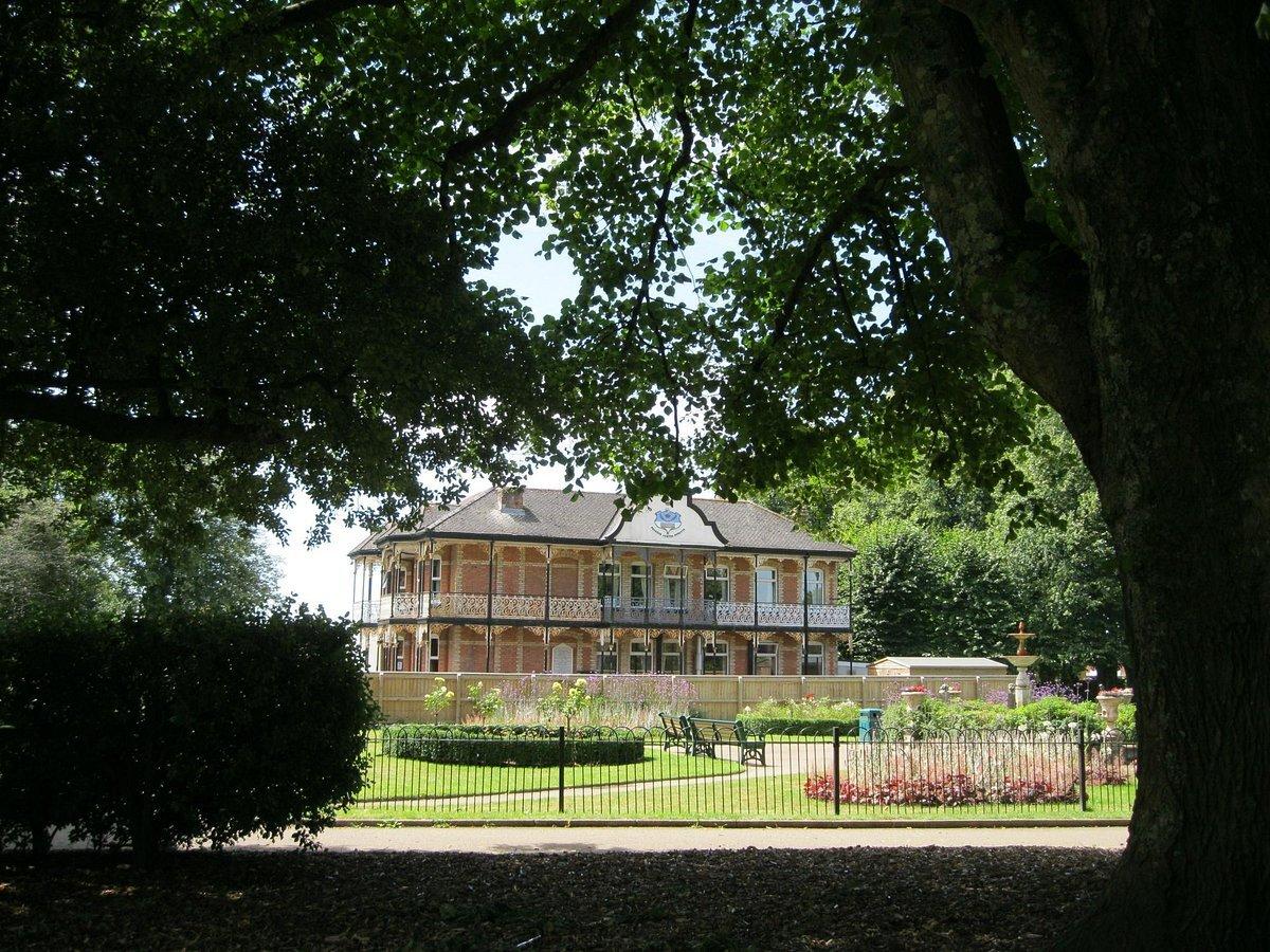 🏞️ 데번포트 공원 (데번포트 파크)