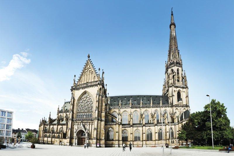 ⛪ 린츠 신 대성당(마리엔돔)