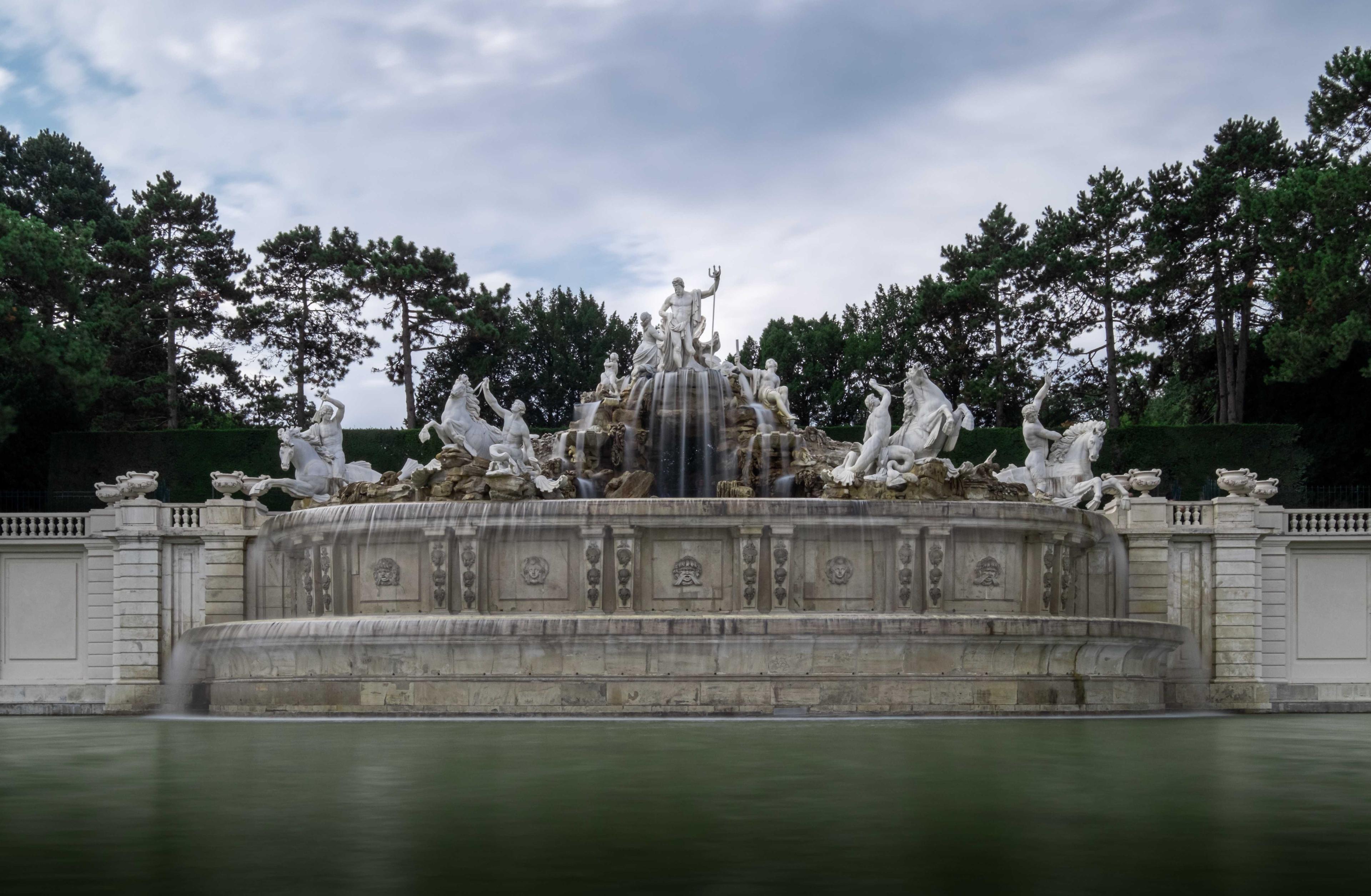 ⛲ 넵튠 분수 (넵툰브루넨)