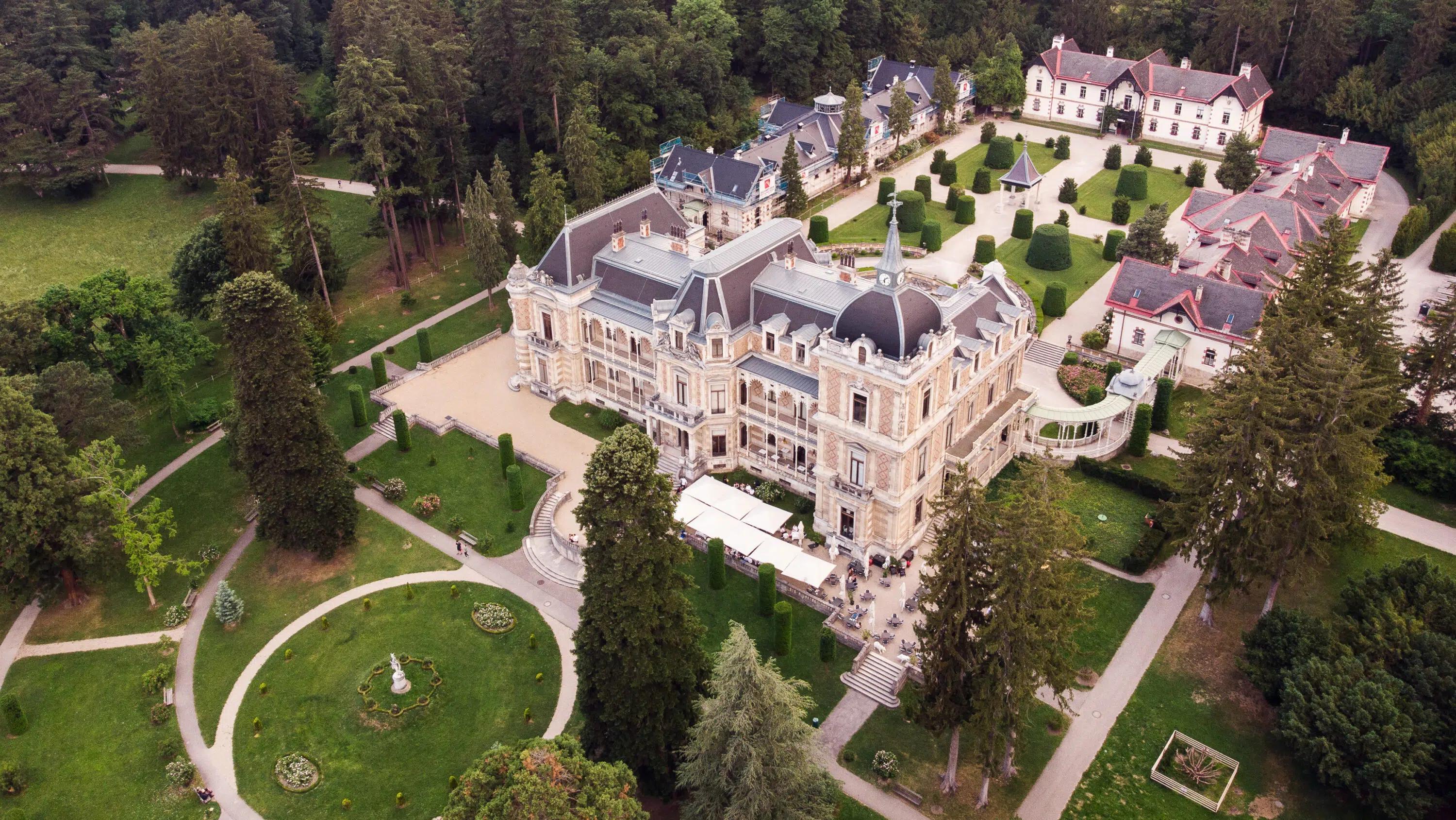 헤르메스 빌라 (Hermesvilla) 와 정원