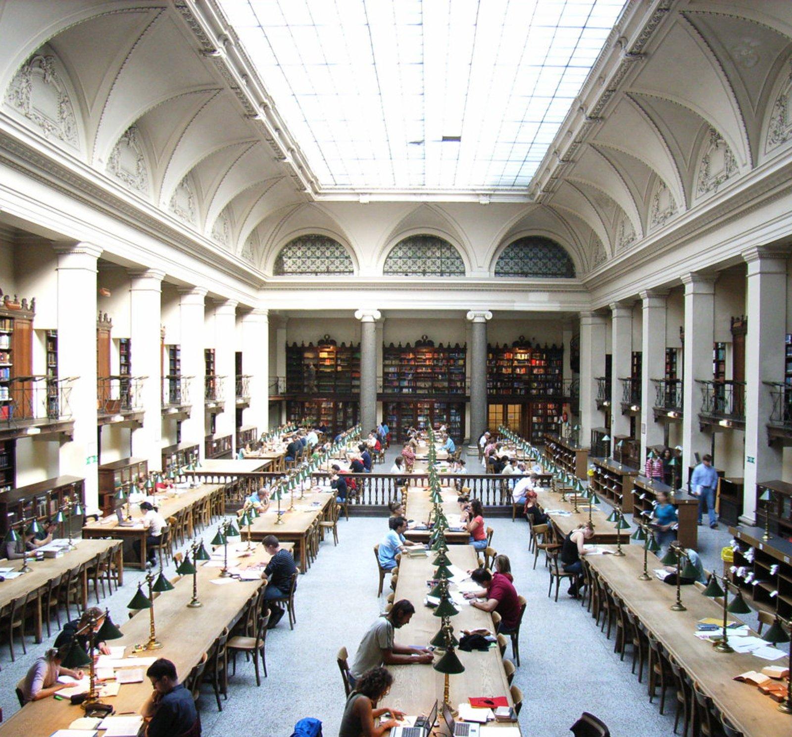 대학 도서관 대형 열람실 (Großer Lesesaal)