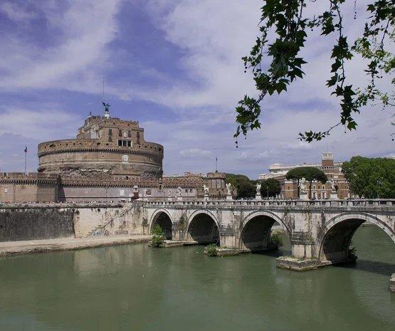 🌉 천사의 다리(폰테 산탄젤로)