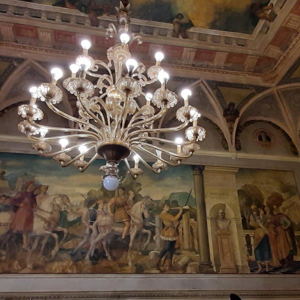 궁전 내부 건축 디테일