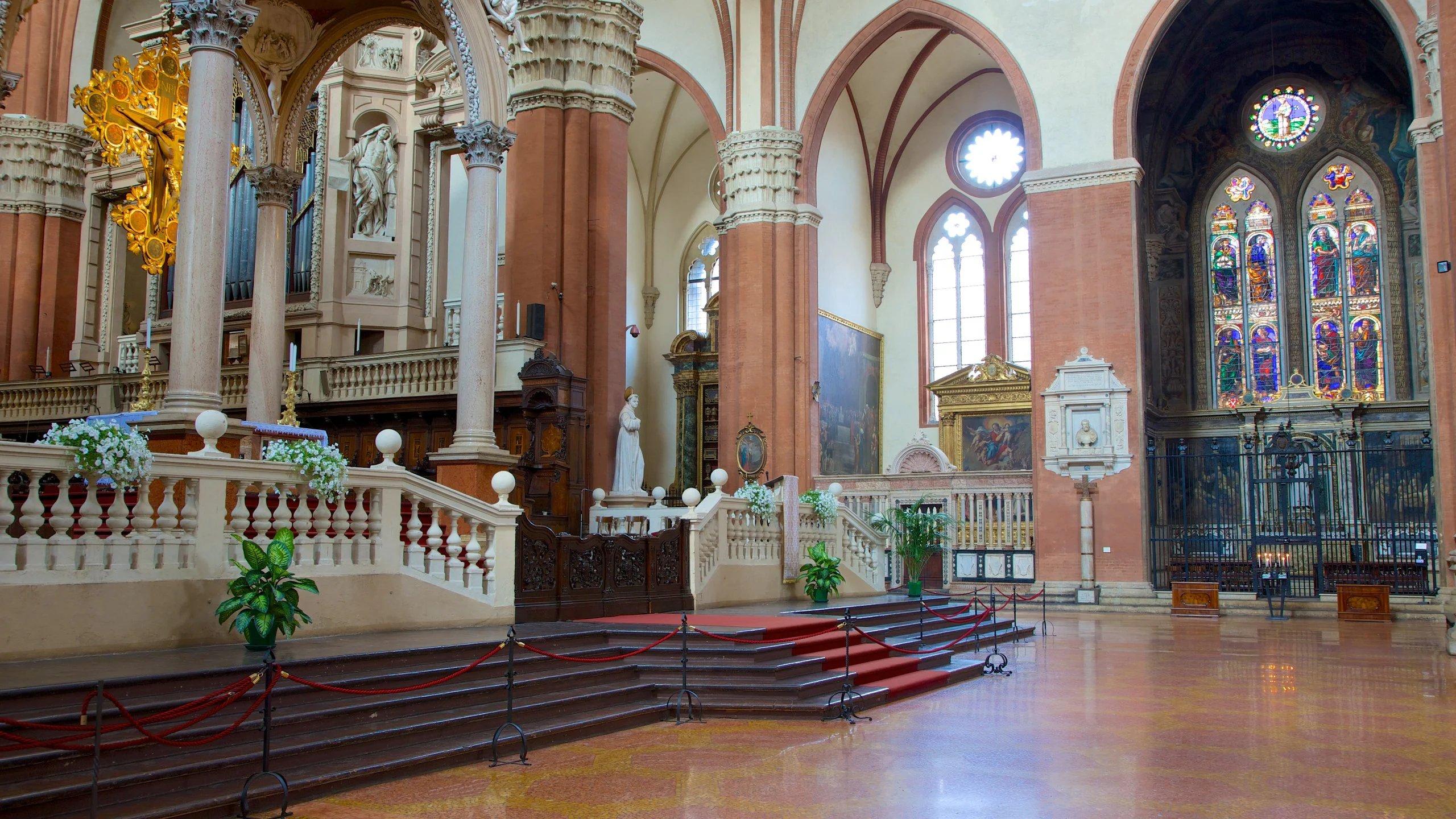 ⛪ 볼로냐 산 페트로니오 대성당