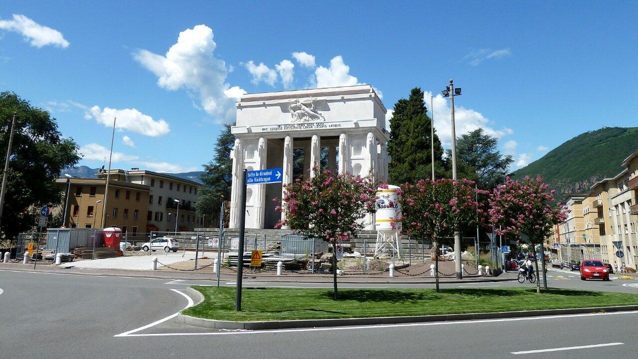 승리 광장 토요 시장 모습