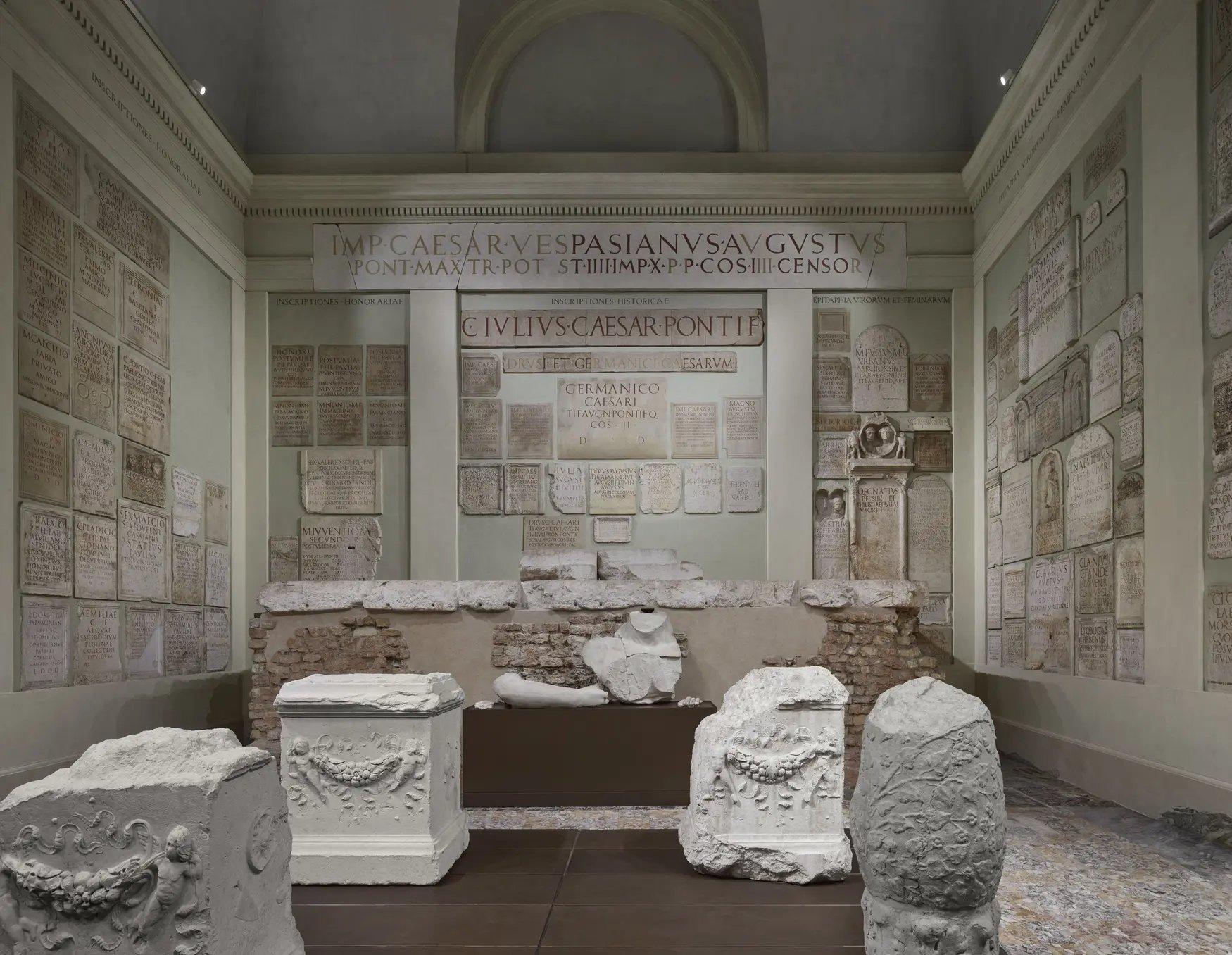 공화정 시대 신전 프레스코 벽화