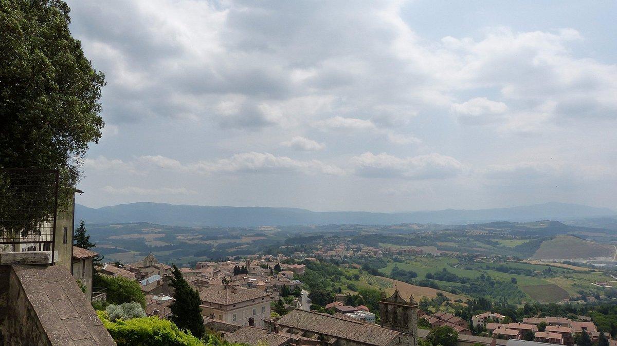 🏰 로카 공원 (파르코 델라 로카)