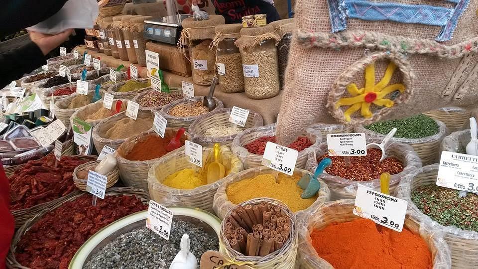 🛒 오르티지아 시장 (메르카토 디 오르티지아)