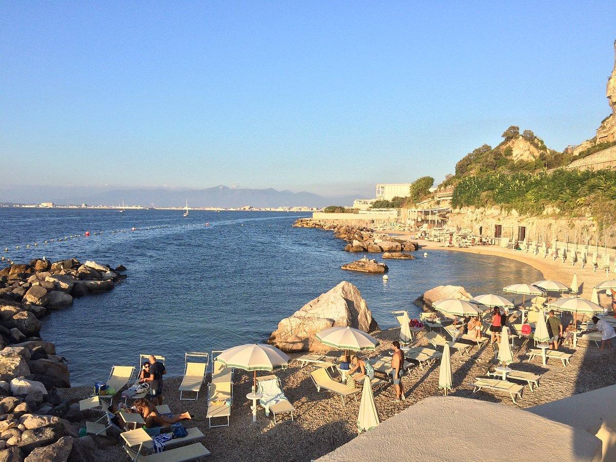 🏖️ 스톤 해변 (스톤 비치)