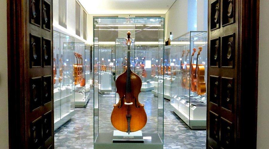 🎻 바이올린 박물관(무세오 델 비올리노)