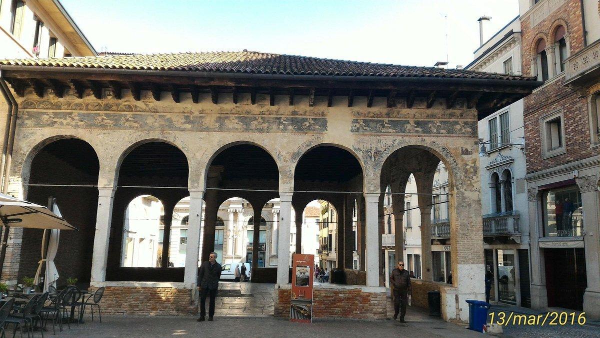 🏛️ 기사들의 로지아(로지아 데이 카발리에리)