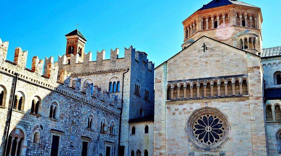 ⛪ 산 비질리오 대성당(두오모 디 산 비질리오)