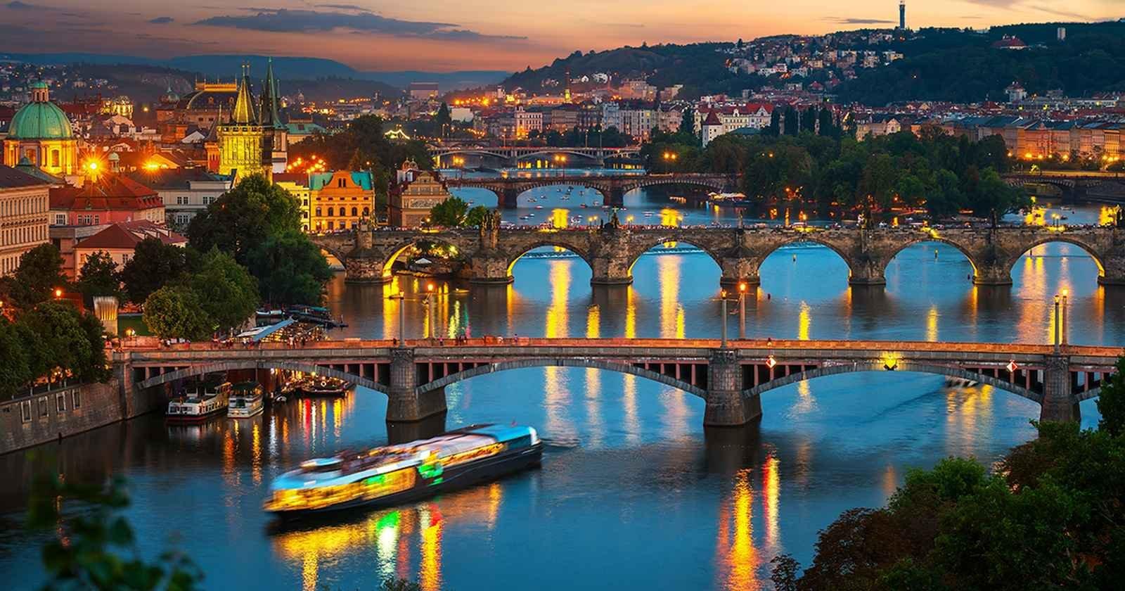 🎉 보트 파티 프라하 (보트 파티 프라그)