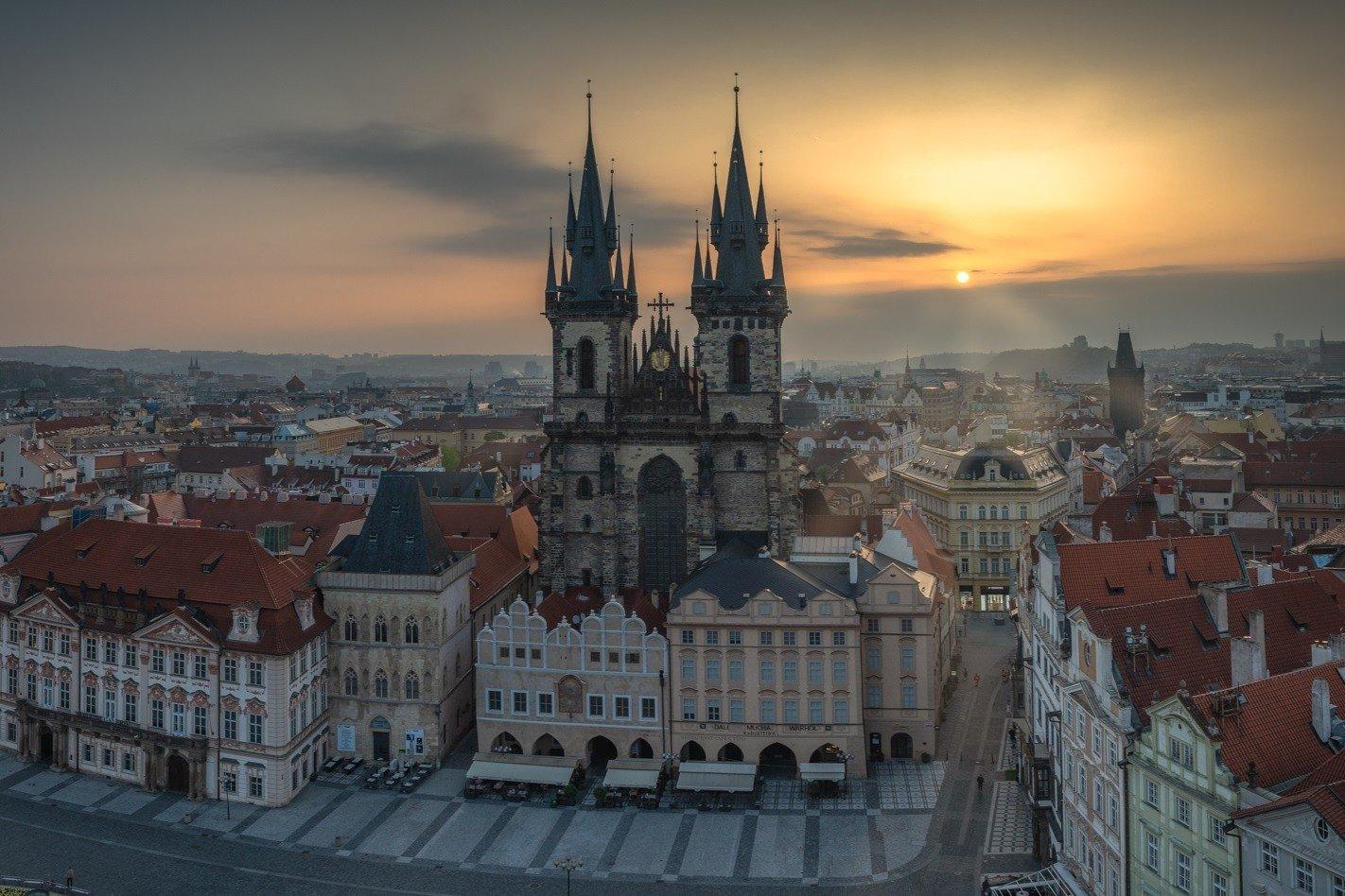 구시가지 광장 중앙