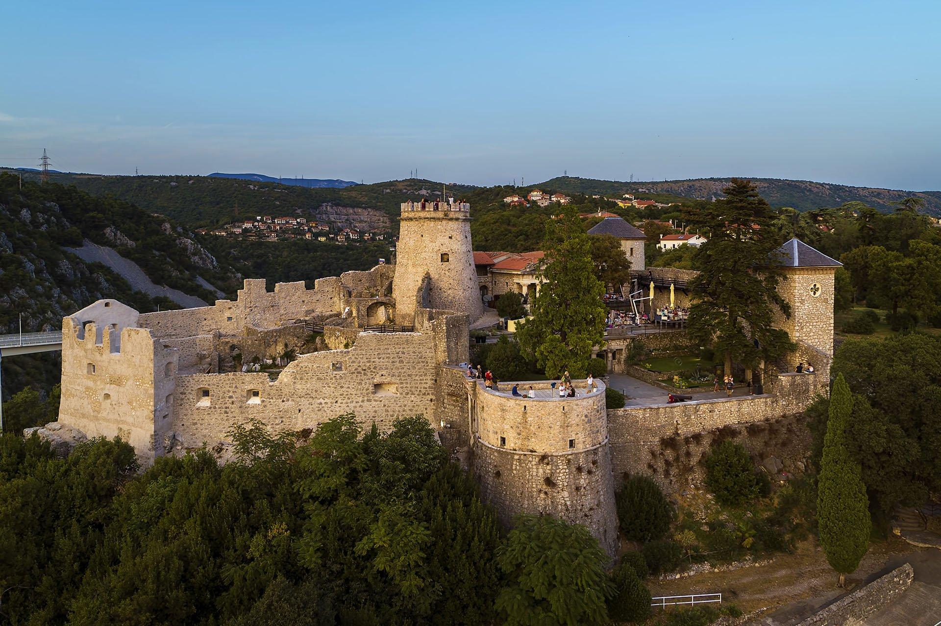 🏰 트르사트 성(Trsatski kaštel)