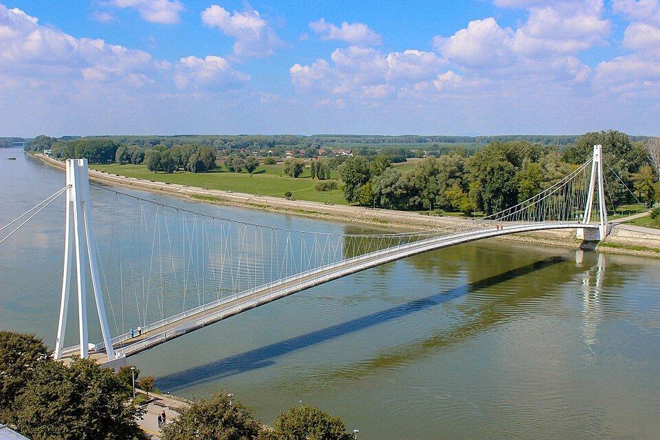 🌉 페샤츠키 모스트(보행자 다리)