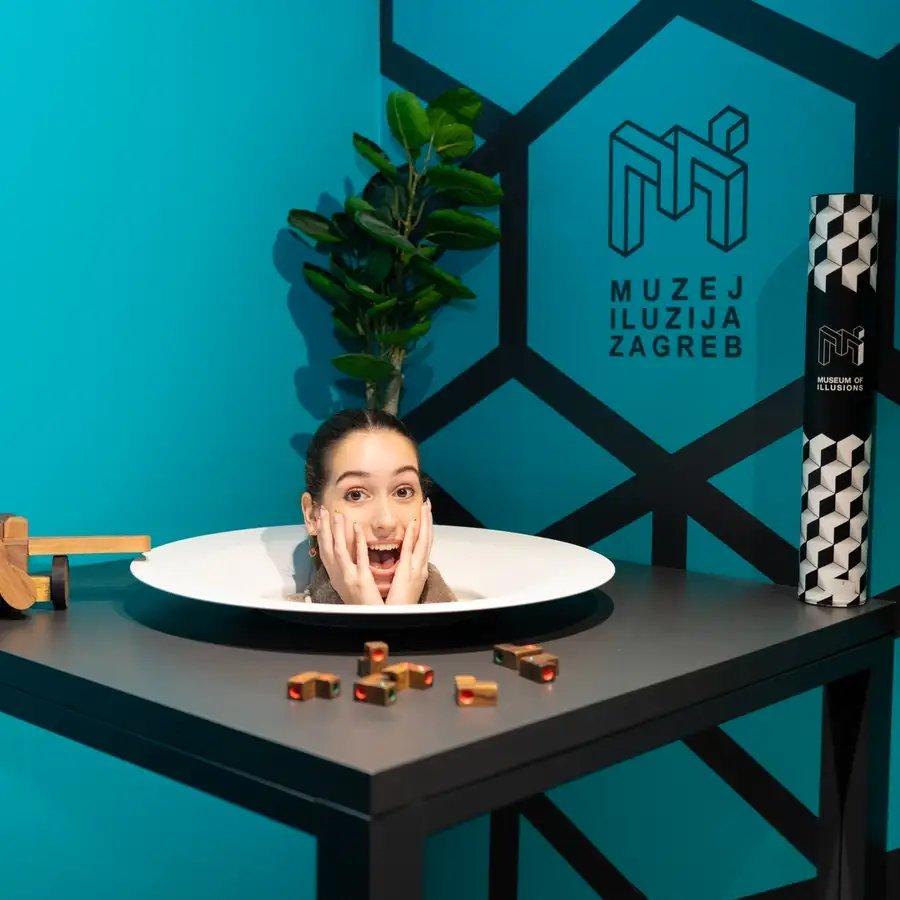 🖼️ 착시 박물관(무제이 일루지야)