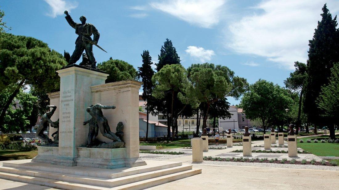 🌳 티토 공원 (티토프 파르크)